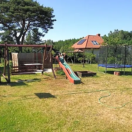 Domek letniskowy Dom Bursztynek - Murowany Junoszyno