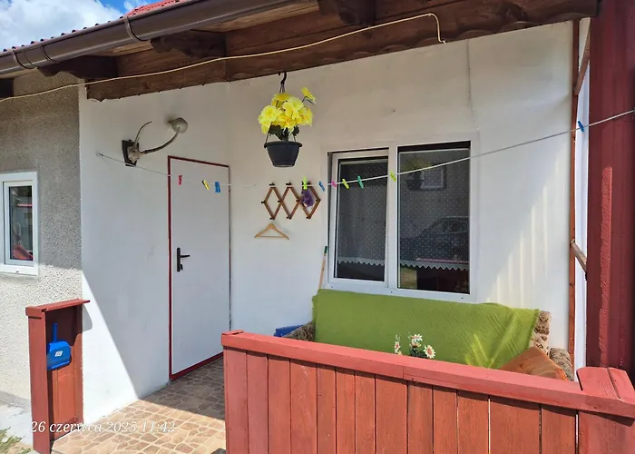 Dom Bursztynek - Murowany * Junoszyno